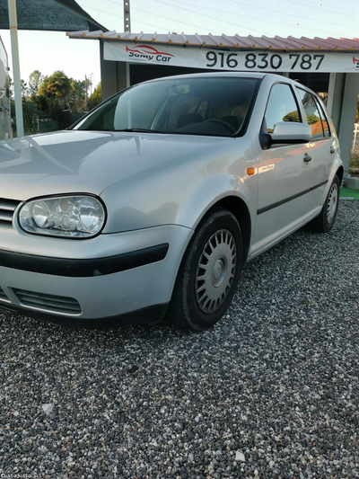 VW Golf 1.9TDI CAIXA AUTO