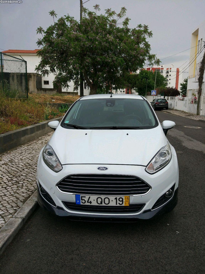 Ford Fiesta Titanium