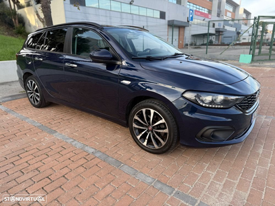 Fiat Tipo 1.3 M-Jet Lounge