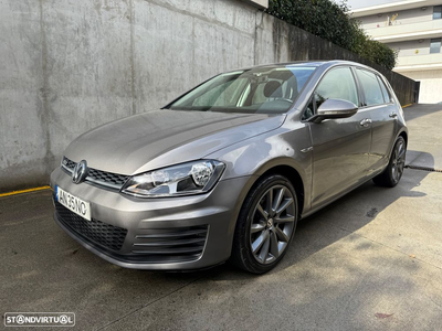 VW Golf 1.6 TDi Highline