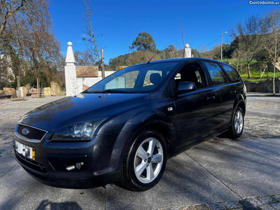 Ford Focus 1.6 TDCI SW(1Registo+Selo Barato)-Excelente Estado