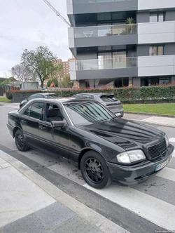 Mercedes-Benz C 220 Elegance