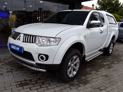 Mitsubishi L 200 2.5 DI-D Club Intense HP Masc 4WD