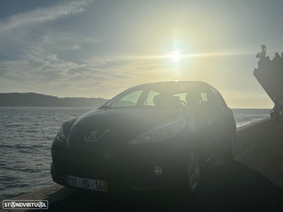 Peugeot 207 1.4 HDi Sport