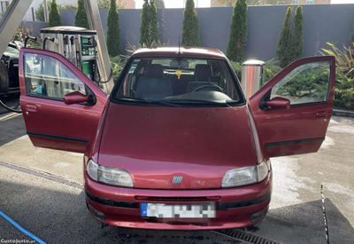 Fiat Punto Impecável