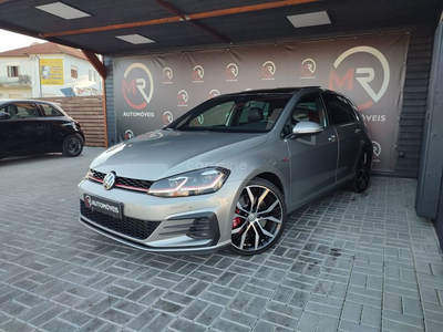 Volkswagen Golf 2.0 TSI GTI DSG Performance