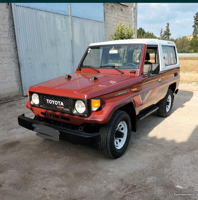 Toyota Land Cruiser bj73 Cabrio hard top