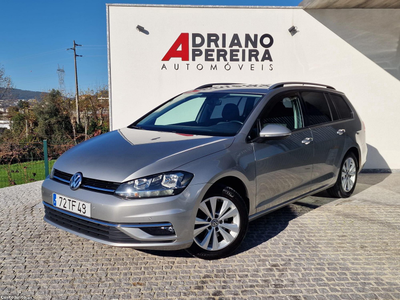 VW Golf Variant 1.6 TDI Confortline DSG