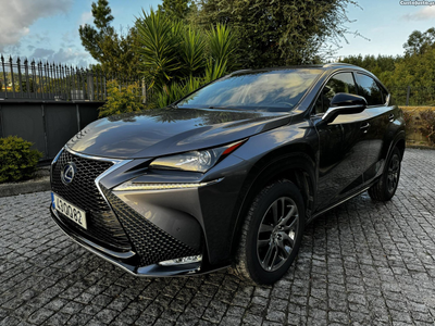 Lexus NX 300H