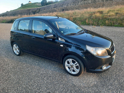 Chevrolet Aveo 1.2 16v Bi-Fuel c/ Revisão