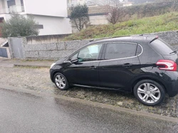 Peugeot 208 1.4 HDi allure