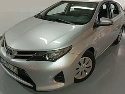 Toyota Auris 1.4 D-4D ACTIVE