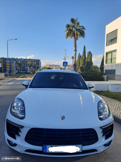 Porsche Macan S