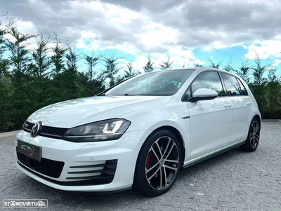 VW Golf 2.0 TDI GTD DSG