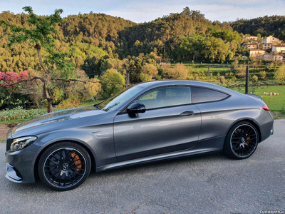 Mercedes-Benz C 63 AMG S Coupe 510cv Nacional