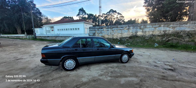 Mercedes-Benz 190 D