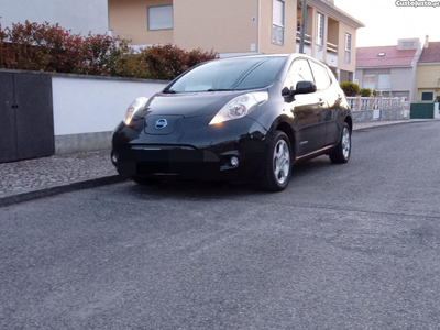 Nissan Leaf Eléctrico 109 cv