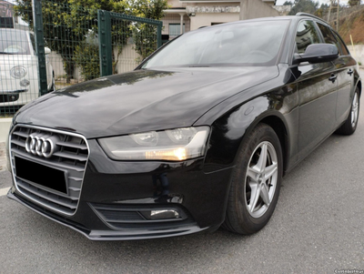 Audi A4 Avant 2.0 TDI SPORT - GPS - DISTRIBUIÇ�ÃO MUDADA