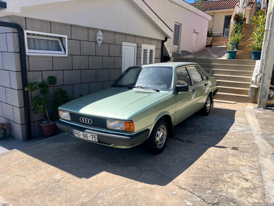 Audi 80 L para restauro