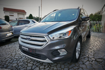 Ford Kuga 1.5 TDCI Titanium UM DONO