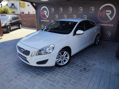 Volvo S60 1.6 D2 Drive Momentum Start/Stop