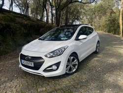 Hyundai I30 blue 1.6 CRDi Coupe Style