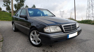 Mercedes-Benz C 220 Diesel / Elegance