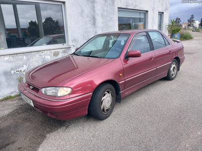 Hyundai Lantra GLS