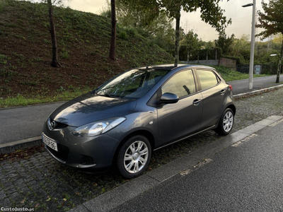 Mazda 2 1.4 Turbo Diesel