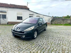 Peugeot 207 207 a GPL 1.4 16V muito novo