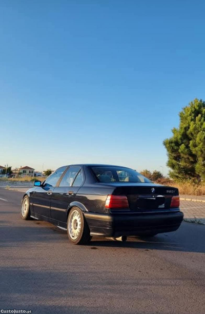 BMW 320 E36