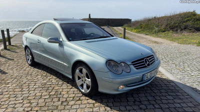 Mercedes-Benz CLK 320 320 (209 365)