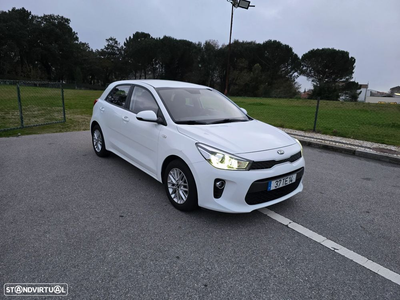 Kia Rio 1.2 CVVT Easy