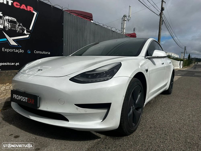 Tesla Model 3 Standard Range Plus RWD