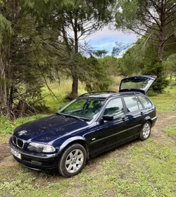 BMW 320  243 mil kms