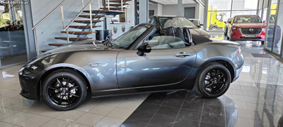 Mazda MX-5 prime line