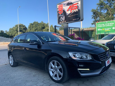 Volvo V60 1.6 D2 Momentum Eco