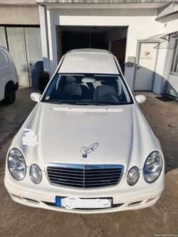 Mercedes-Benz E 220 CDI