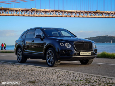 Bentley Bentayga V8