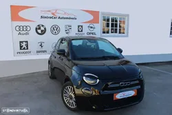 Fiat 500e Action