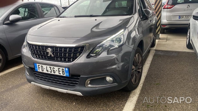 Peugeot 2008 1.2 PureTech Allure EAT6 de 2019