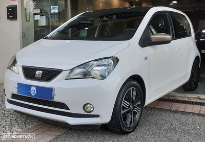 SEAT Mii 1.0 by Cosmopolitan