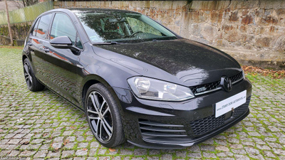 VW Golf 1.6 TDI 110 CV