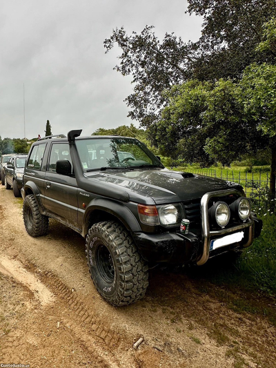 Mitsubishi Pajero 2.8 Averbado