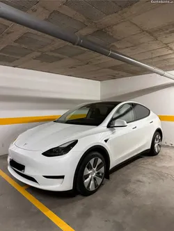 Tesla Model Y Basis RWD 2023 Autopilot