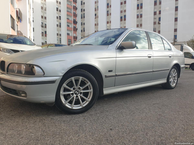 BMW 525 TDS 125 cav A/C