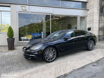 Porsche Panamera 4 E-Hybrid