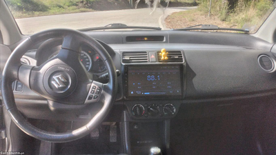 Suzuki Swift 1.3 ddti