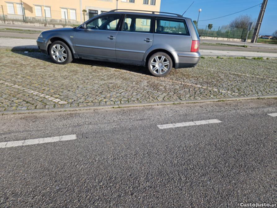 VW Passat HIGLINE 1.9 TDI