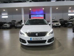 Peugeot 308 1.5 BlueHDi Style EAT8